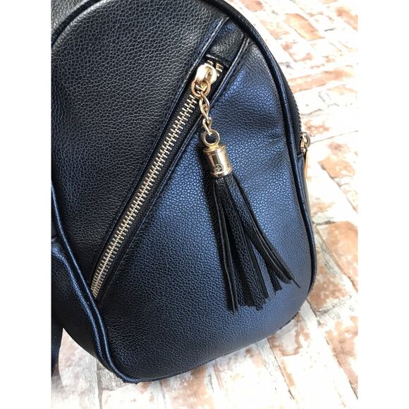 Women's Sling Bag Crossbody Shoulder Bag Chest Travel Backpack Handbag w/ Tassel - Picture 5 of 5